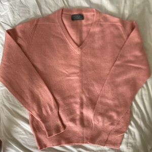 Soft powder pink cashmere sweater Lord & Taylor 2-ply Scottish yarn made in USA